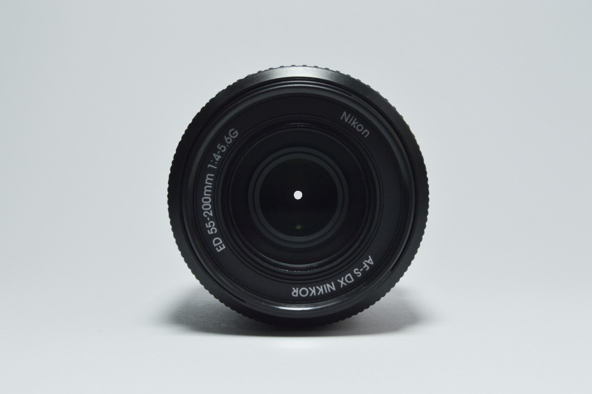 camera-lens_oZVMTp